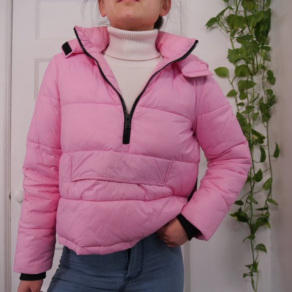 Cute bright pink puffer coat, size US S/XS - Picture 8 of 14